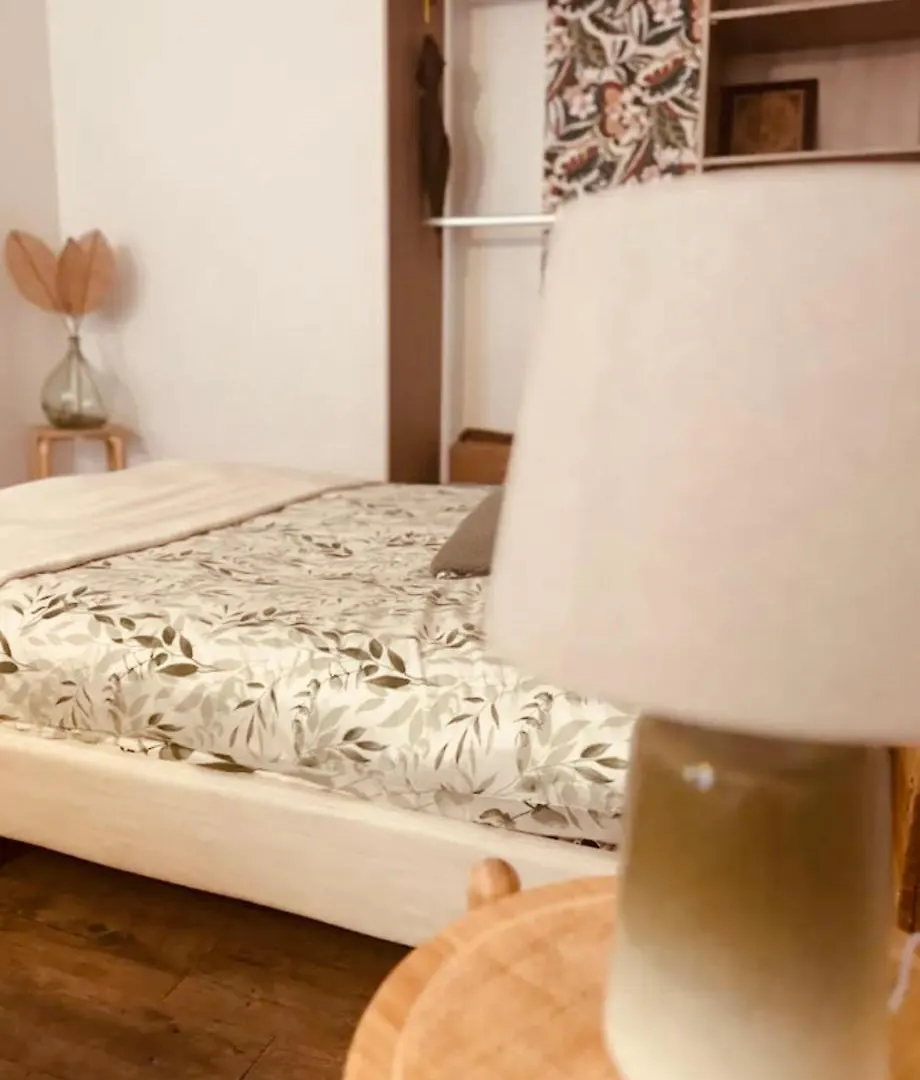 Grand T1 De 38 M2 Au Design Epuree Appartement Marseilles Frankrijk